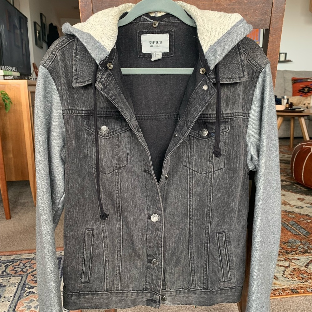 Jean Jacket with detachable hoodie